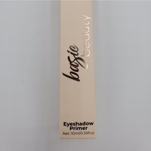 Basic Beaute Eyeshadow Primer - Picture 3 of 5